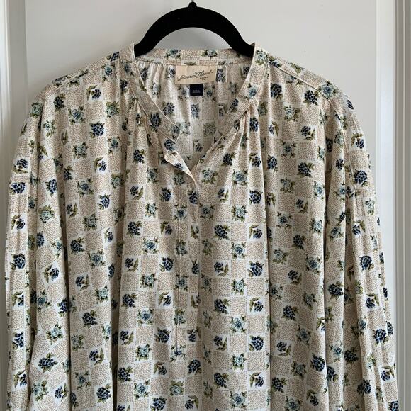 Universal Thread Large Balloon Sleeve Poet Blouse - Picture 4 of 8